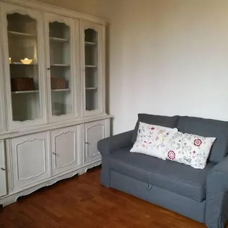Apartment Bilocale Zona Isola 5 Minuti Metro Mm5 - Pollaiuolo