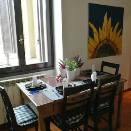 Bilocale Zona Isola 5 Minuti Metro Mm5 - Pollaiuolo Apartment